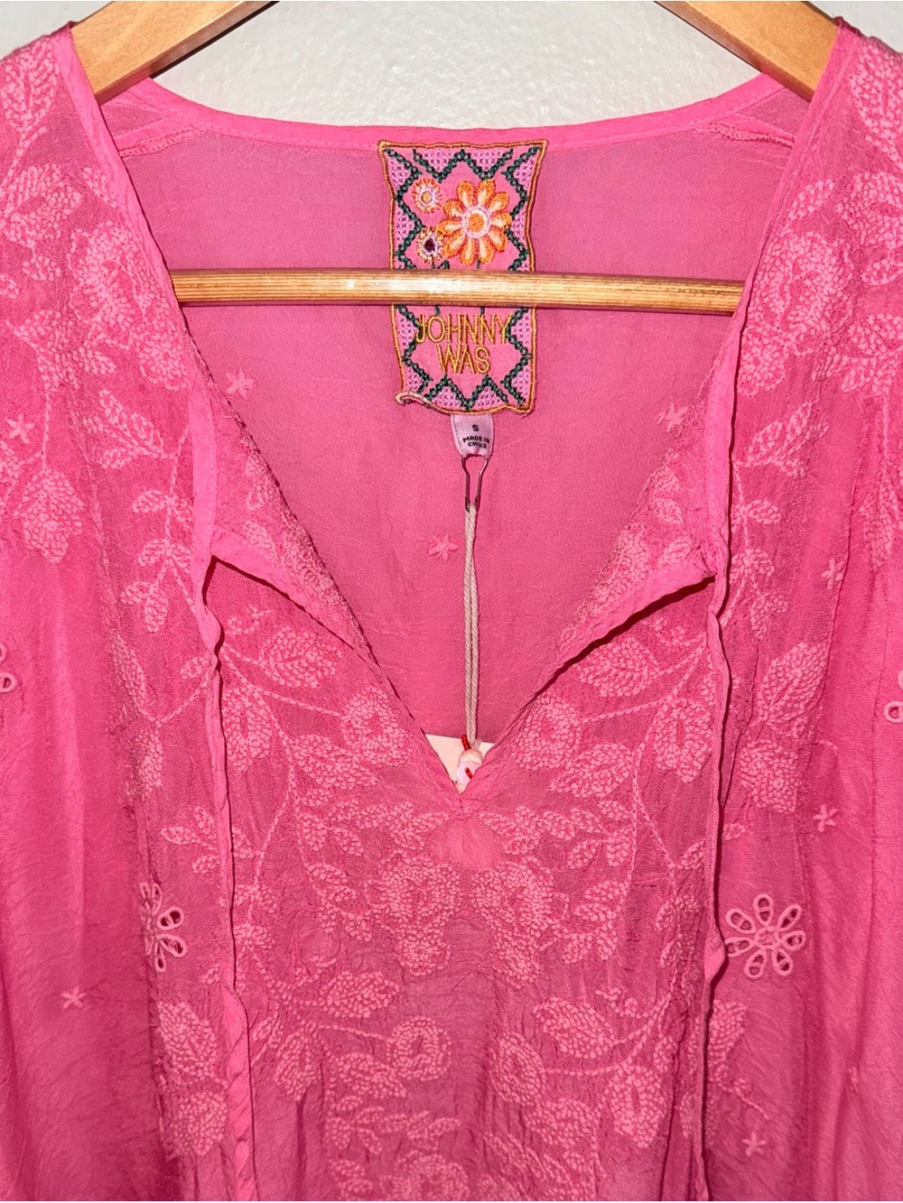 JOHNNY WAS ZOLIN DOLMAN TUNIC IN HOT PINK - Picture 3 of 8